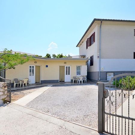 Apartments Branimir Novi Vinodolski Exterior foto